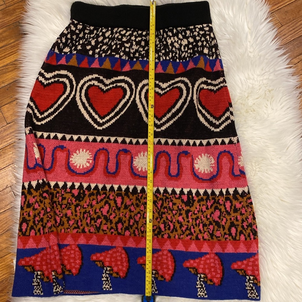 FARM RIO GRAPHIC ELEMENTS AINIKA SWEATER SKIRT IN GRAPHIC ELEMENTS - Picture 4 of 7